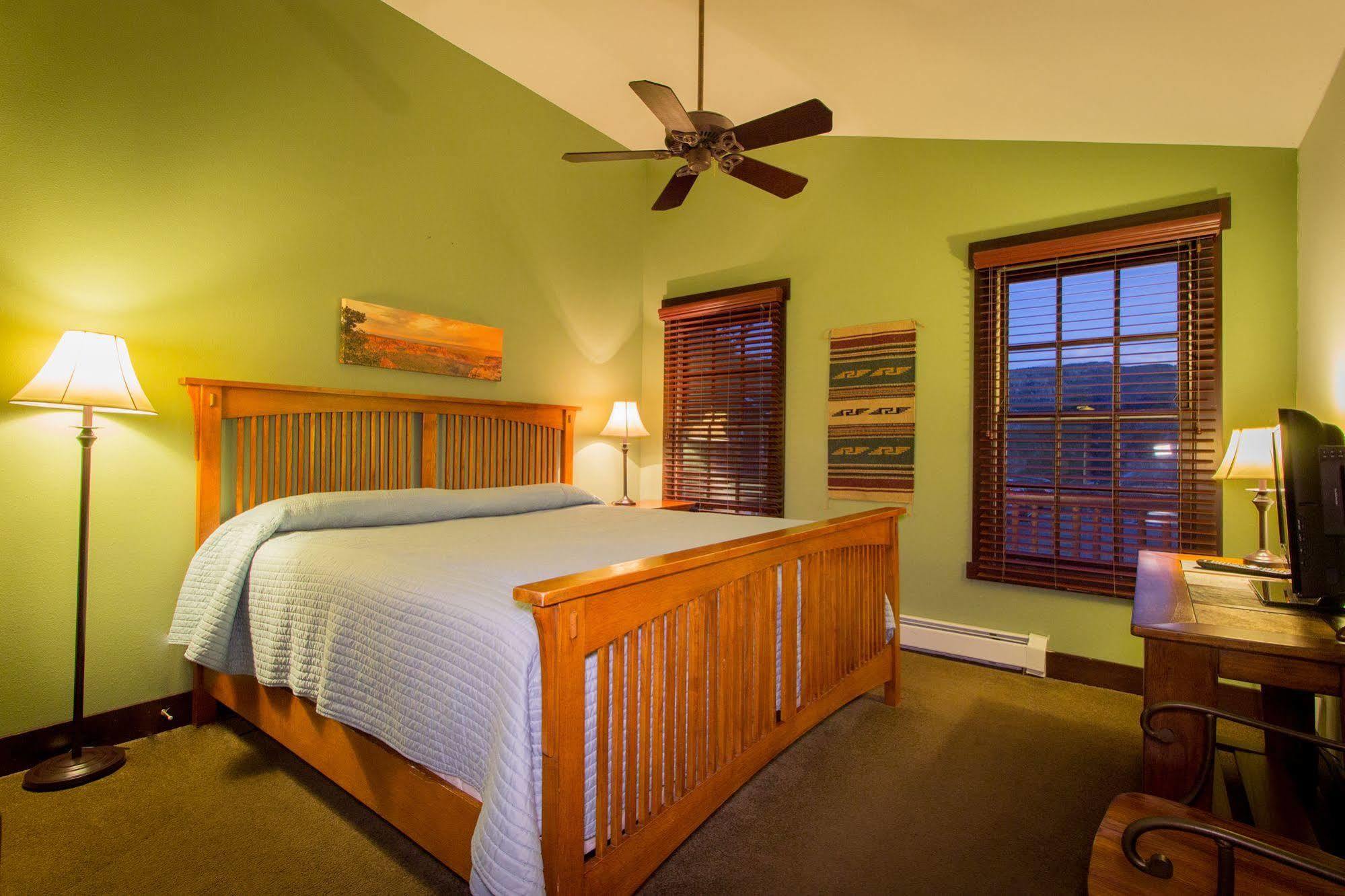 Marys Lake Lodge Mountain Resort And Condos Estes Park Esterno foto