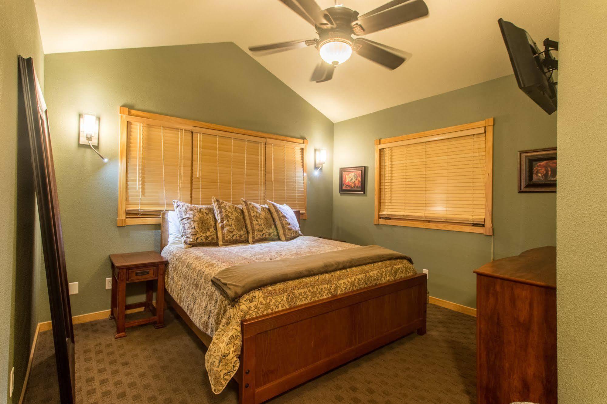 Marys Lake Lodge Mountain Resort And Condos Estes Park Esterno foto